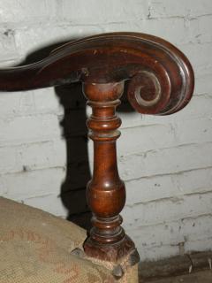 Pair of French 17th Century Louis XIV Walnut Armchairs - 906074