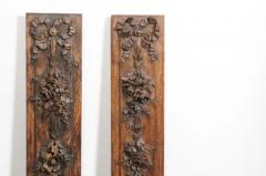 Pair of French 1890s Carved Wooden Panels with Ribbon Tied Bouquets and Urns - 3485455