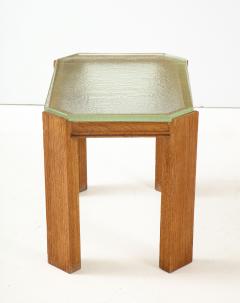 Pair of French 1940s Saint Gobain Glass and Wire Brushed Oak End Tables - 1594177