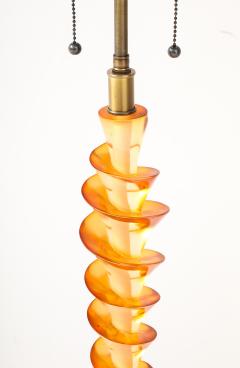 Pair of French 1980s Clear and Amber Lucite Corkscrew Lamps  - 4373995