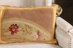 Pair of French 19th Century Aubusson Tapestry Pillows with Flowers and Tassels - 3485398