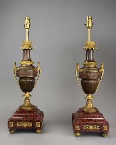 Pair of French 19thc fine quality bronze gilt bronze table lamps - 4806168