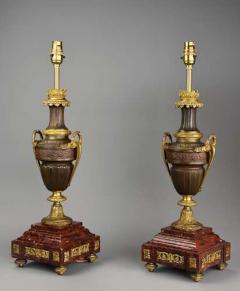 Pair of French 19thc fine quality bronze gilt bronze table lamps - 4806316