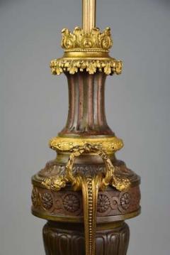 Pair of French 19thc fine quality bronze gilt bronze table lamps - 4806317
