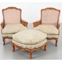 Pair of French Early 20th Century Louis XV Style Bergeres Ottoman - 2057207