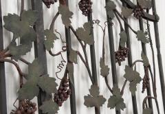 Pair of French Early 20th Century Painted Wrought Iron Grapevine Gates - 925303