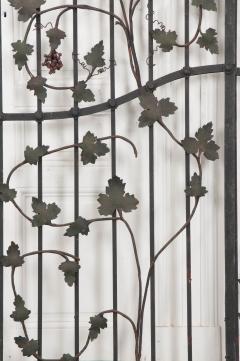 Pair of French Early 20th Century Painted Wrought Iron Grapevine Gates - 925309