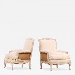 Pair of French Louis XV Style Painted and Carved Berg res C 1910 - 4708201