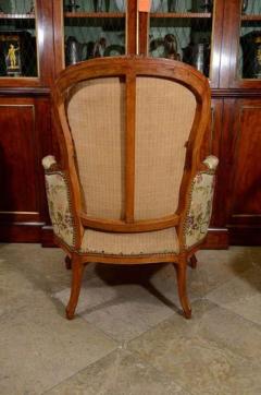 Pair of French Louis XV Walnut Bergere Chairs - 2679537