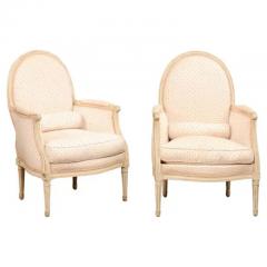 Pair of French Louis XVI Style Painted Berg res Chairs with Oval Shaped Backs - 3538430