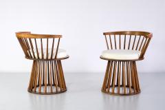 Pair of French Modern Spindle Chairs in Oak and White Boucl Fabric 1950s - 2502685