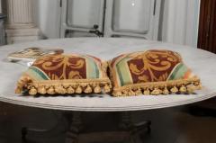 Pair of French Pillows Made of 19th Century Aubusson Tapestry with Floral D cor - 3427070