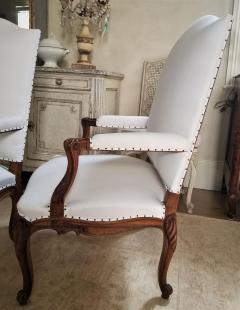 Pair of French Regence Style Armchairs in carved Walnut 19th Century - 4760099