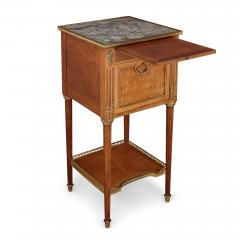 Pair of French mahogany and ormolu bedside cabinets - 3150937