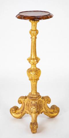 Pair of George I Carved and Gilded Pedestals - 3275270