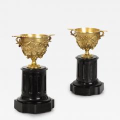 Pair of Grand Tour Bronze Two Handle Cups after Antiquity Delafontaine - 4413557