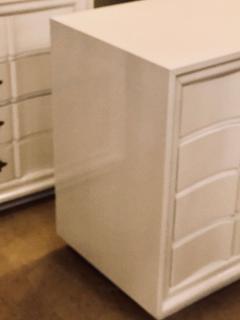 Pair of Hollywood Regency Style White Lacquered Dressers or Commode Chest - 2980992