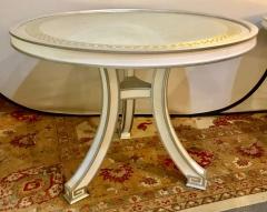 Pair of Hollywood Regency glomis Top Painted Side End or Centre Tables - 2966251