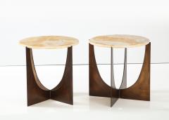 Pair of Honey Colored Onyx and Bronzed Steel Side Tables Italy 2022 - 2688012