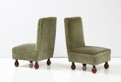 Pair of Italian 1940s Slipper Chairs with Walnut Bun Feet - 2481474