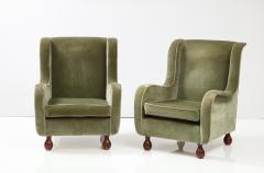 Pair of Italian 1940s Velvet Armchairs with Walnut Bun Feet - 2481481