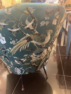 Pair of Italian 1950s armchairs in embroidered silk fabric - 3377008