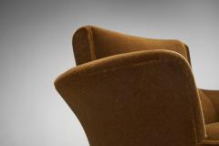 Pair of Italian Armchairs in Burnt Orange Upholstery Italy 1950s - 4481989