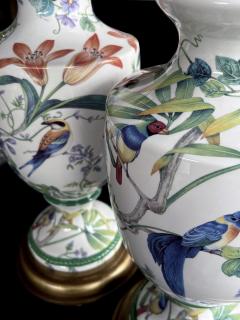Pair of Italian Hand painted Porcelain Baluster form Lamps with Bird Motifs - 4261276