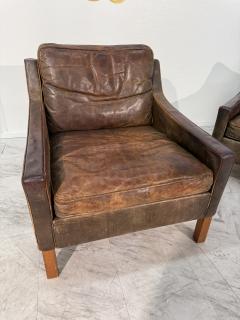 Pair of Italian Leather Lounge Chairs 1970s - 4229120