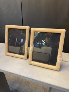 Pair of Italian Lucite photo frames - 4329802