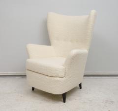 Pair of Italian Mid Century Modern Lounge Chairs - 2952924