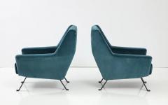 Pair of Italian Modernist Velvet Lounge Chairs Italy circa 1960 - 3220371
