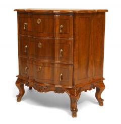 Pair of Italian Venetian Walnut Bombe Shaped Bedside Commodes - 4631012