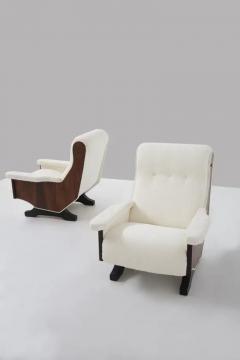Pair of Italian Vintage Walnut Wood and Boucle Armchairs - 3646961