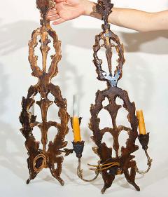 Pair of Italian Wreath Painted and Gilded Sconces - 131509