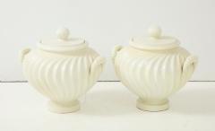 Pair of Italian ceramic decorate vases with lids - 855325