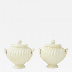 Pair of Italian ceramic decorate vases with lids - 856732