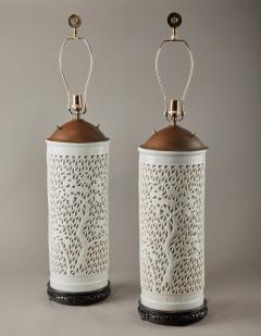 Pair of Japanese porcelain lamps - 4020812