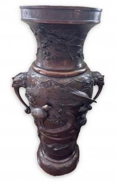 Pair of Japanese tall bronze floor vases with handles and bird relief - 4634238