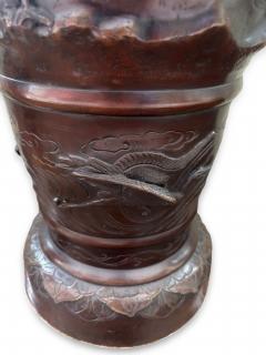 Pair of Japanese tall bronze floor vases with handles and bird relief - 4634251