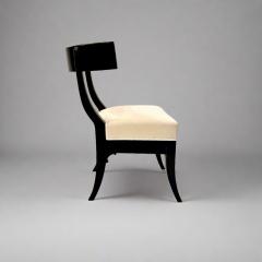 Pair of Klismos Ebonized Early 19th Century Side Chairs - 4729365