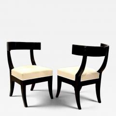 Pair of Klismos Ebonized Early 19th Century Side Chairs - 4729422