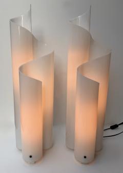 Pair of Lamps Methacrylate White Lucite Leaves Italy 1970s - 4417287