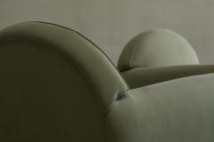 Pair of Large Art Deco Lounge Chairs in Solid Oak and Green Velvet - 4468062