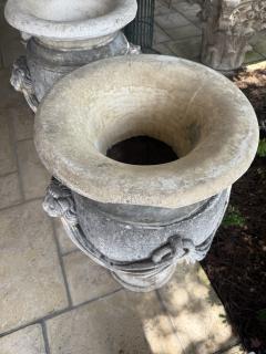 Pair of Large English 19th Century Urns from a Train Station - 4299175