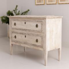 Pair of Large Italian Painted Neoclassical Style Bedside Commodes - 3066014