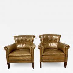 Pair of Leather Lounge Cigar Chairs Mid 20th Century Tuffted - 2902227