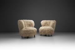 Pair of Longhair Easy Chairs Europe ca Mid 20th Century - 4415381