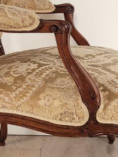 Pair of Louis XV Walnut Armchairs France circa 1740 - 3882470