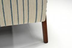 Pair of Mid Century Armchairs with Striped Upholstery Italy 1950s - 4776374